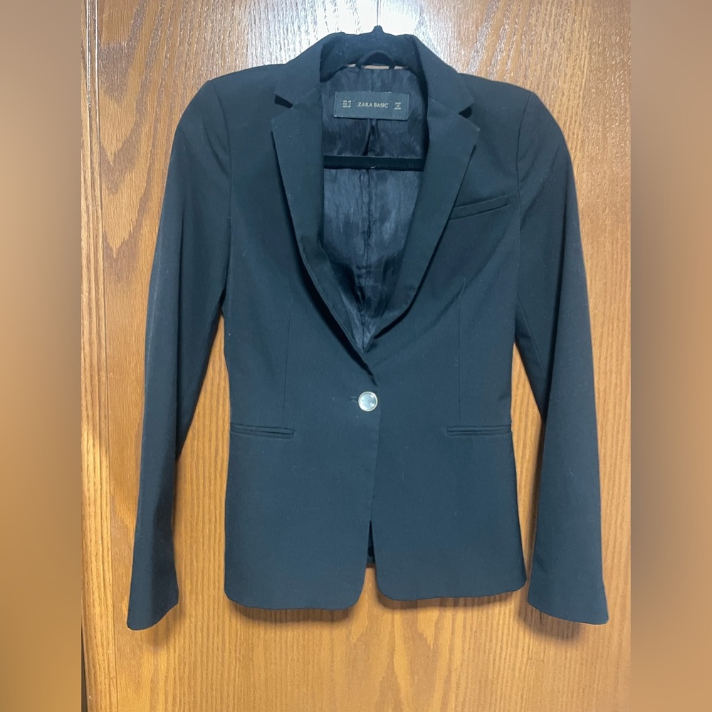 Zara black blazer size 2